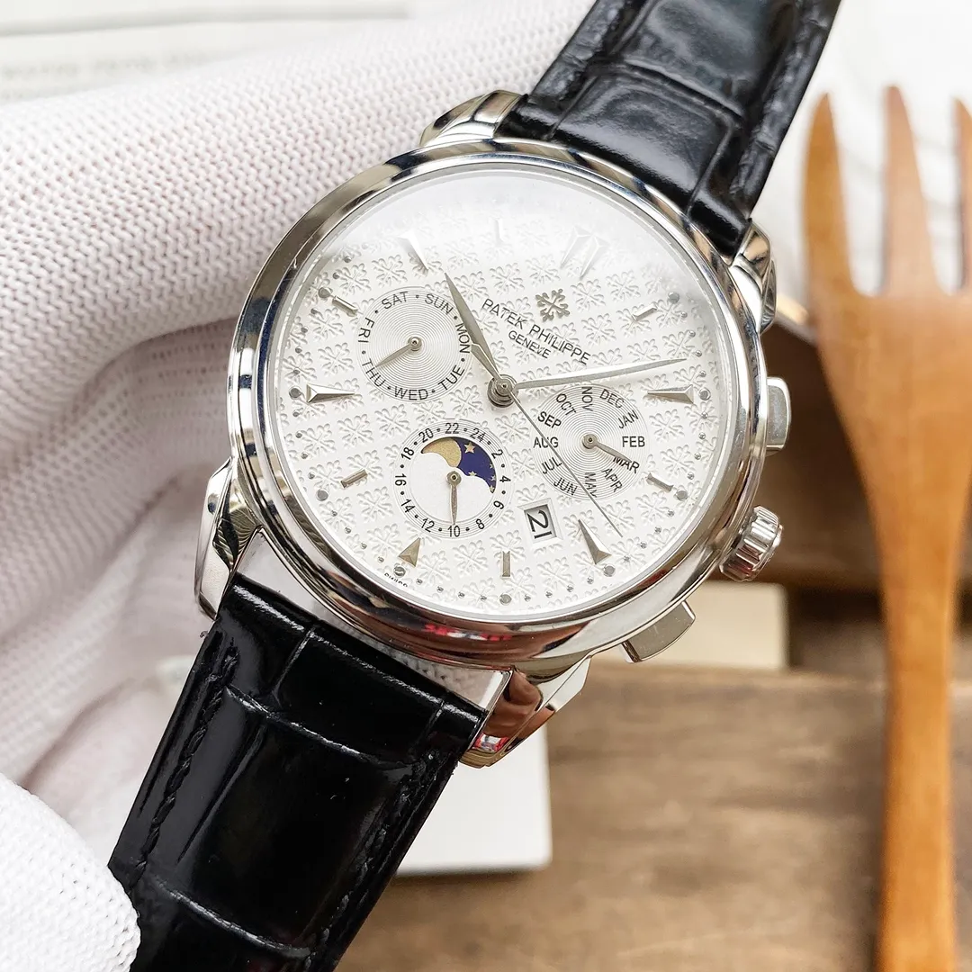 💎 The latest PP style Patek Philippe is equipped with imported 9100 multi-function movement (zero repair) function (24 hours, day of the week, stars, month) imported 316 fine steel! Paired with Italian imported calfskin! Original pin buckle! Size 42mm. Wear-resistant and scratch-resistant sapphire glass! Super waterproof to 50 meters! Simple but not simple! Patek Philippe, you deserve it.